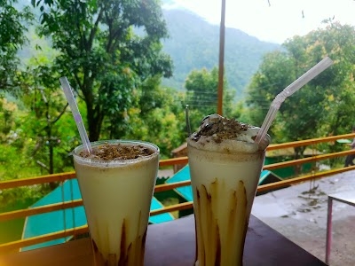 Happy Host cafe