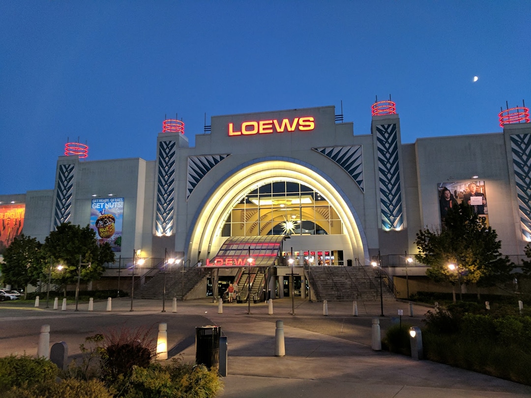 AMC Alderwood Mall 16