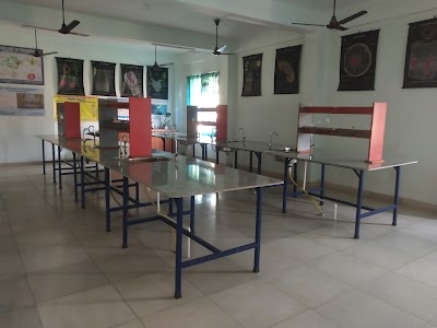 Zee College of Pharmacy