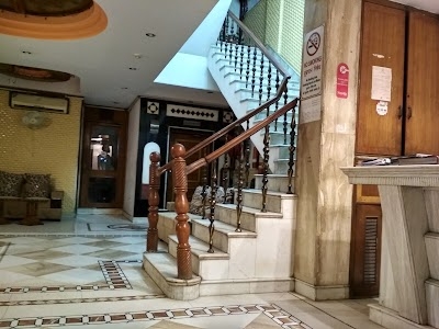 Hotel Metro City