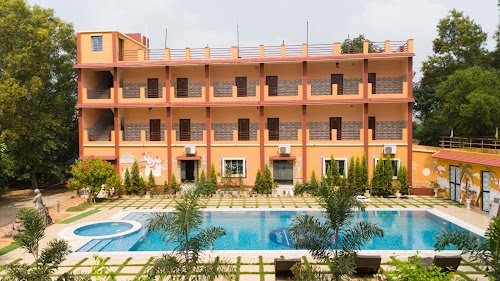 Resort Neel Nirjan