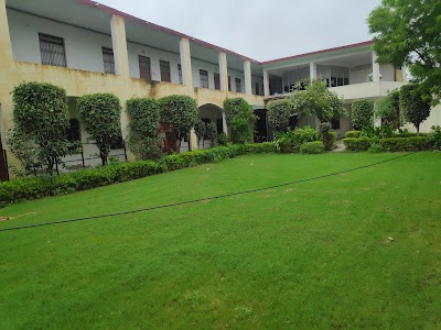 SHIV RAJ PRAKASH INTER (ITI) COLLEGE