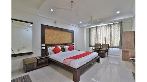 OYO 35376 Hotel Gangotri