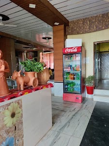 Shree Ram Hotel And Restaurant