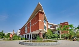 ITM (SLS) BARODA UNIVERSITY VADODARA
