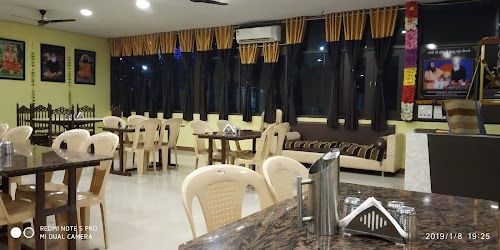 Gir Safari Restaurant