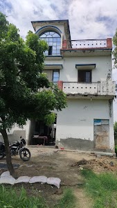 Muzaffarnagar Family