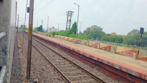 Bally Halt Station