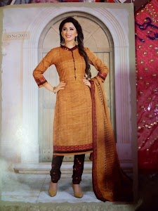 Royal NG Collection