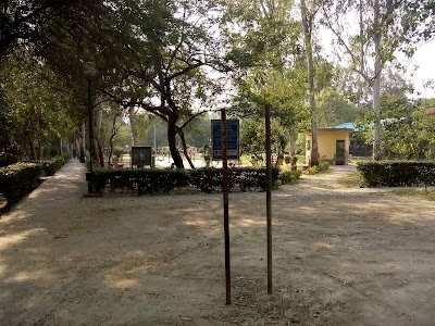 Yojana Vihar Park