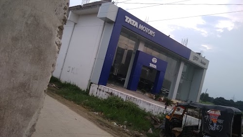 Puneet Automobiles Mau Tata Motors Showroom