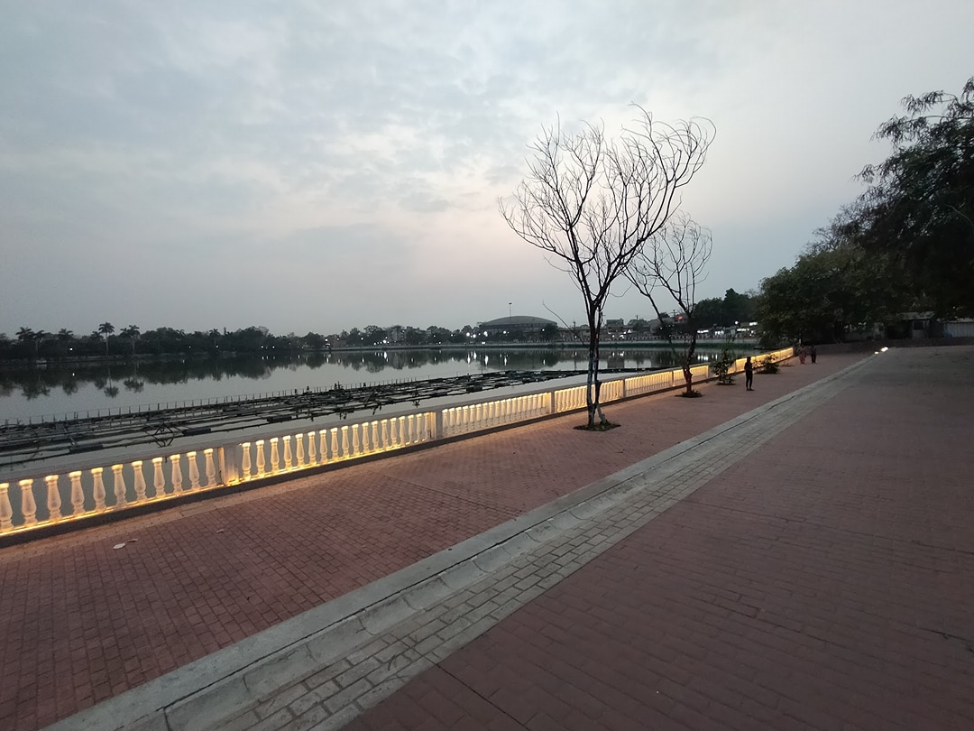 Vivekananda Sarovar [Budha Talab]