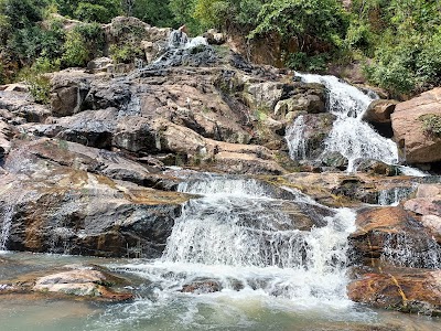 Gatti kocha waterfall