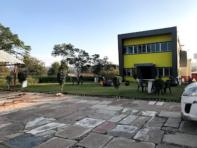 The City Villa Hotel Mandu