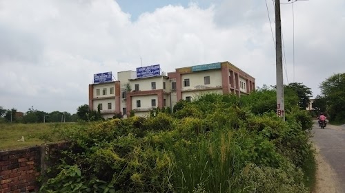 Avadh Law College