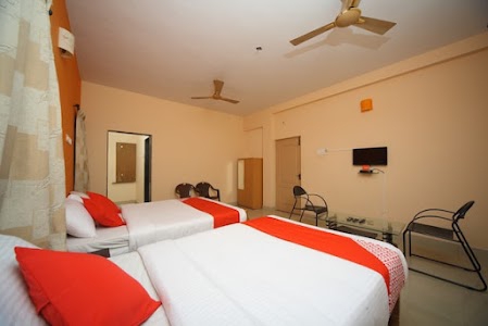 OYO 15517 Baris Beach Resort