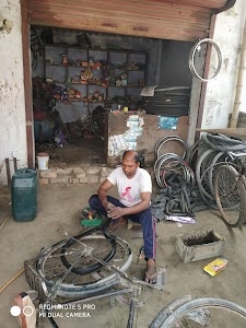 bhatia Cycle Store