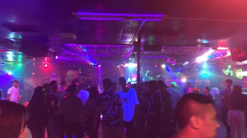 Maple Leisure, Night Club