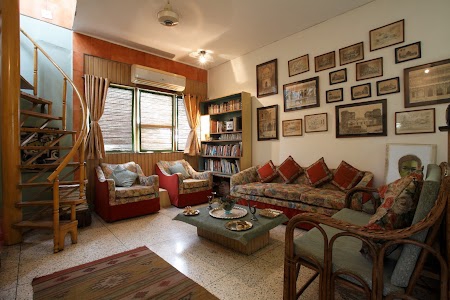 Nina Kochhar's Homestays