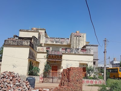 Old Shiv Mandir (स्व.श्री तेज सिहं द्वारा निर्मित)