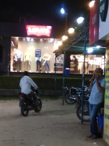 Levi's