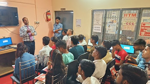 IITM COMPUTER EDUCATION MATHURA