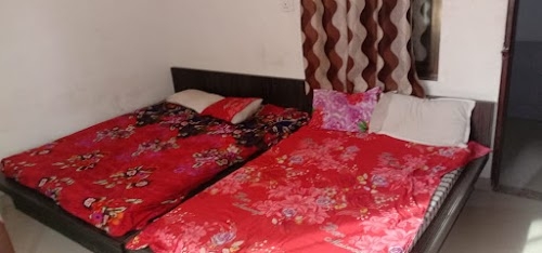 Lakhdatar Guest House