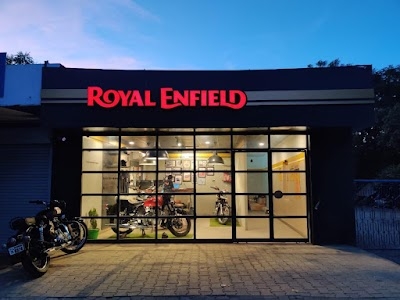 Royal Enfield Showroom - Chawla Riders pvt ltd