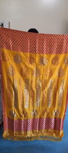 Sualkuchi Vastra-শুৱালকুছি বস্ত্ৰ