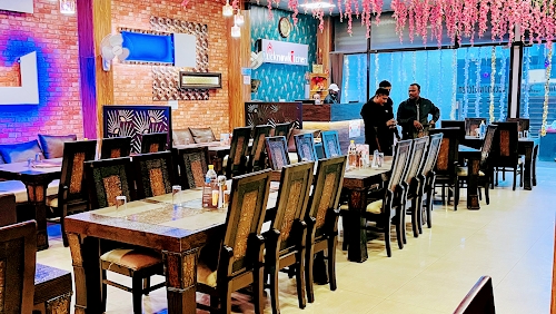 New Lucknow Kitchen