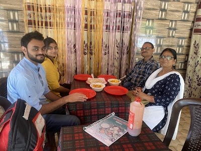 Glacier Dhaba (ग्लेशियर ढाबा)