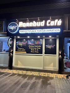 Rose buds cafe