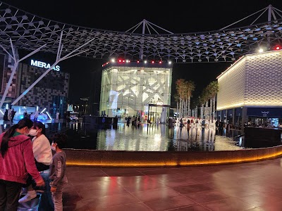 City walk