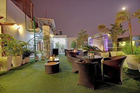Hotel Swaran Palace