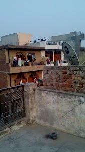 Shalimar Village, Shalimar Bagh