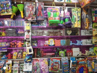 Bhatia Bandhu toy shop