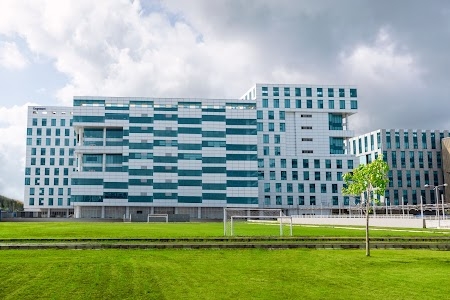 Candor Tech Space