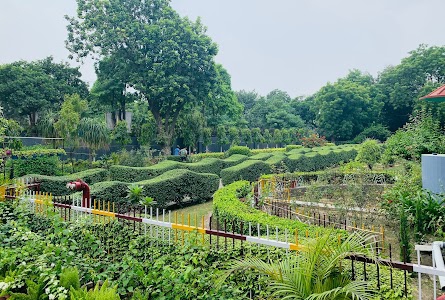 Holy Child School