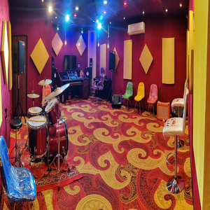 Recording Studio in noida - Music Makeover Studio N Jampad