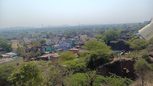 Mandhan