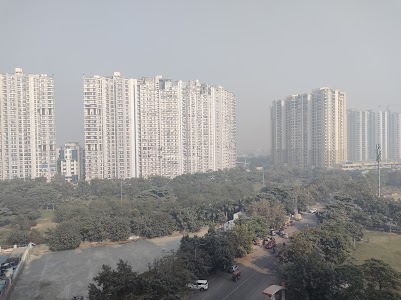 Gaur Grandeur, Sector 119
