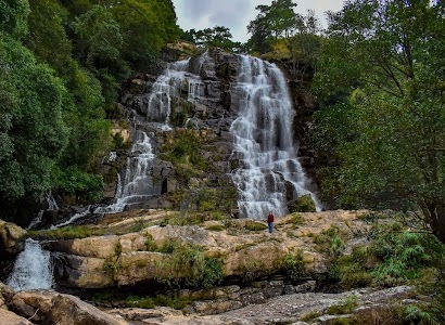 Tyrshi Falls