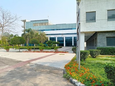 Genomics And Integrative Biology (CSIR–IGIB)