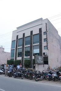 City heart hotel and restaurant