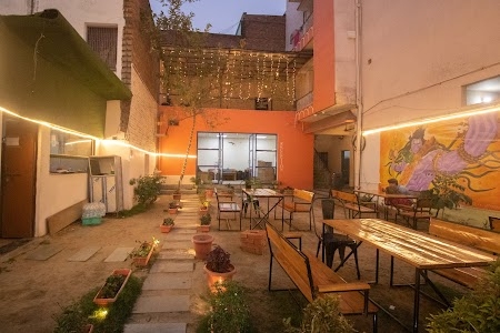 Live Free Hostel