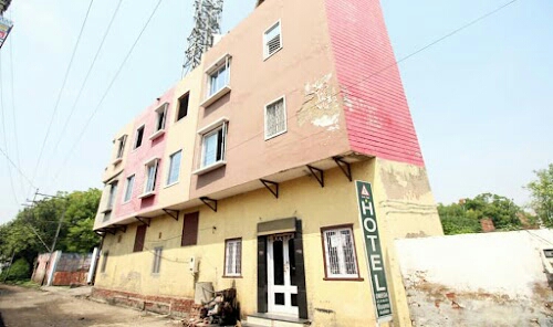 Hotel Omega
