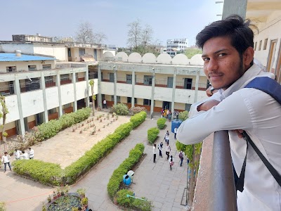 Dayanand College of Commerce, Latur
