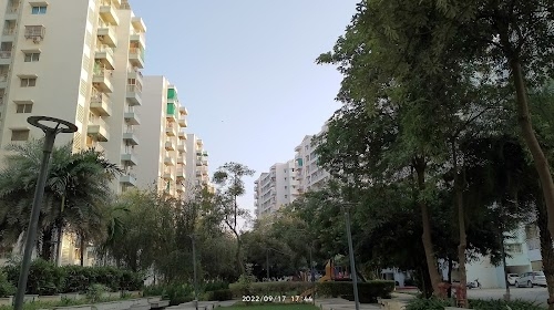 Godrej Gardern City