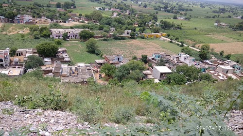 Bus stand Raisarana
