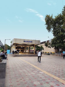 Munirka Metro Station - Gate No. 3